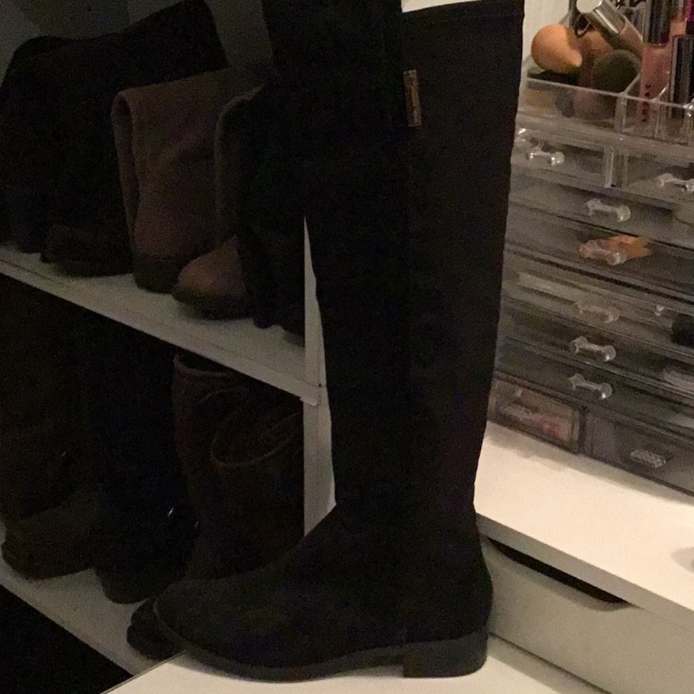 Vince boots suede
